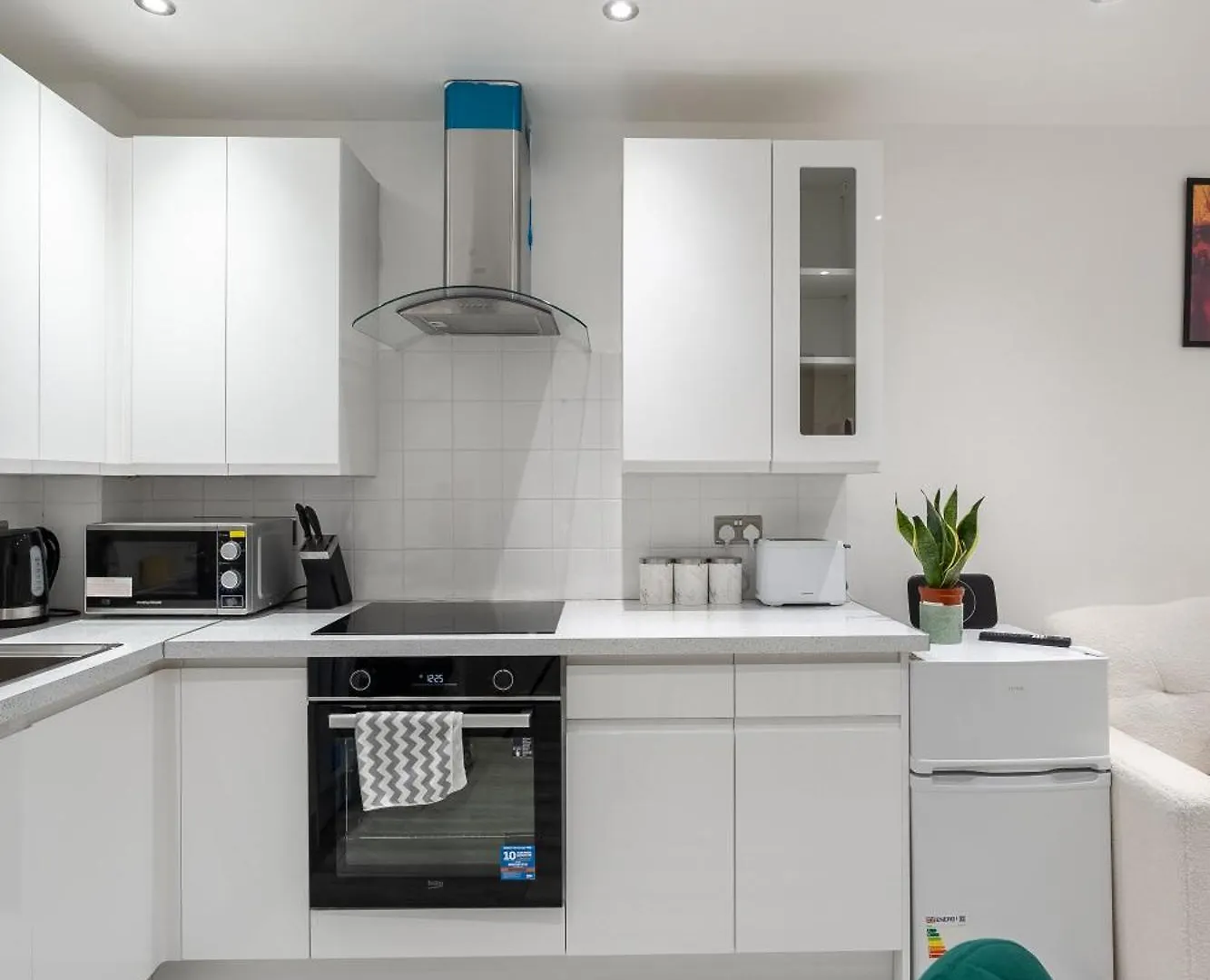Luxury Flat Near Central London - Tower Bridge- Covent Garden Apartment